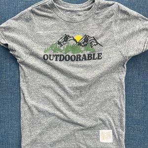Kids size 7 Retro Brand OUTDOORABLE 🏔️ tshirt
